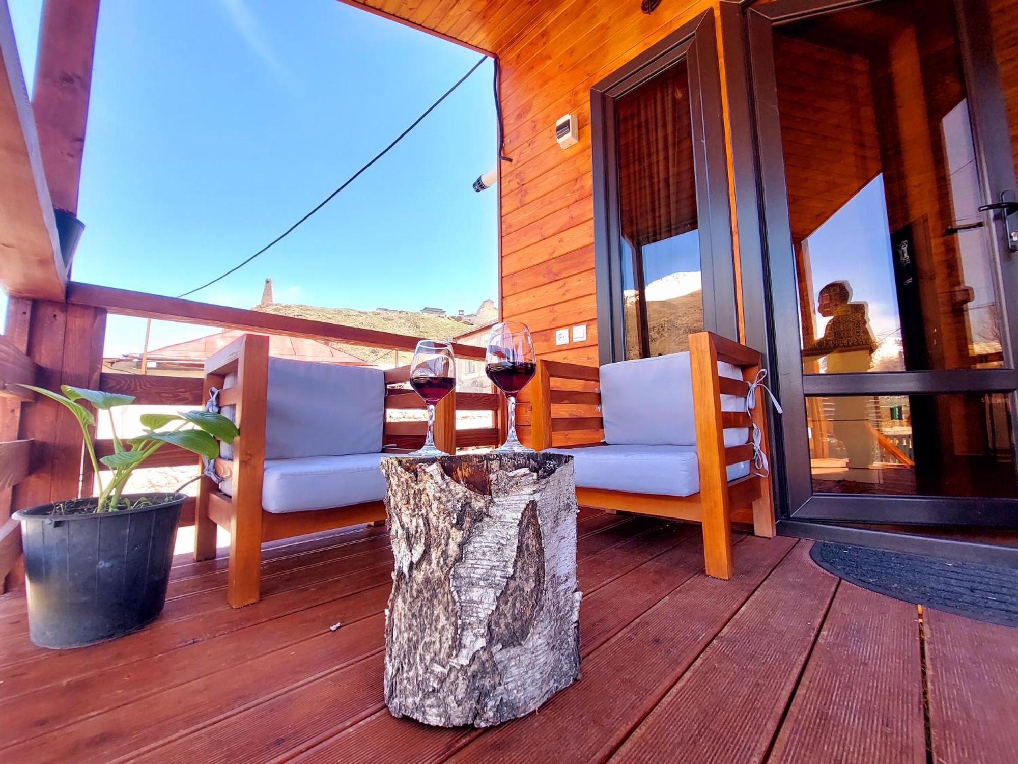 Guesthouse And Cottage Nicolo Kazbegi Zimmer foto